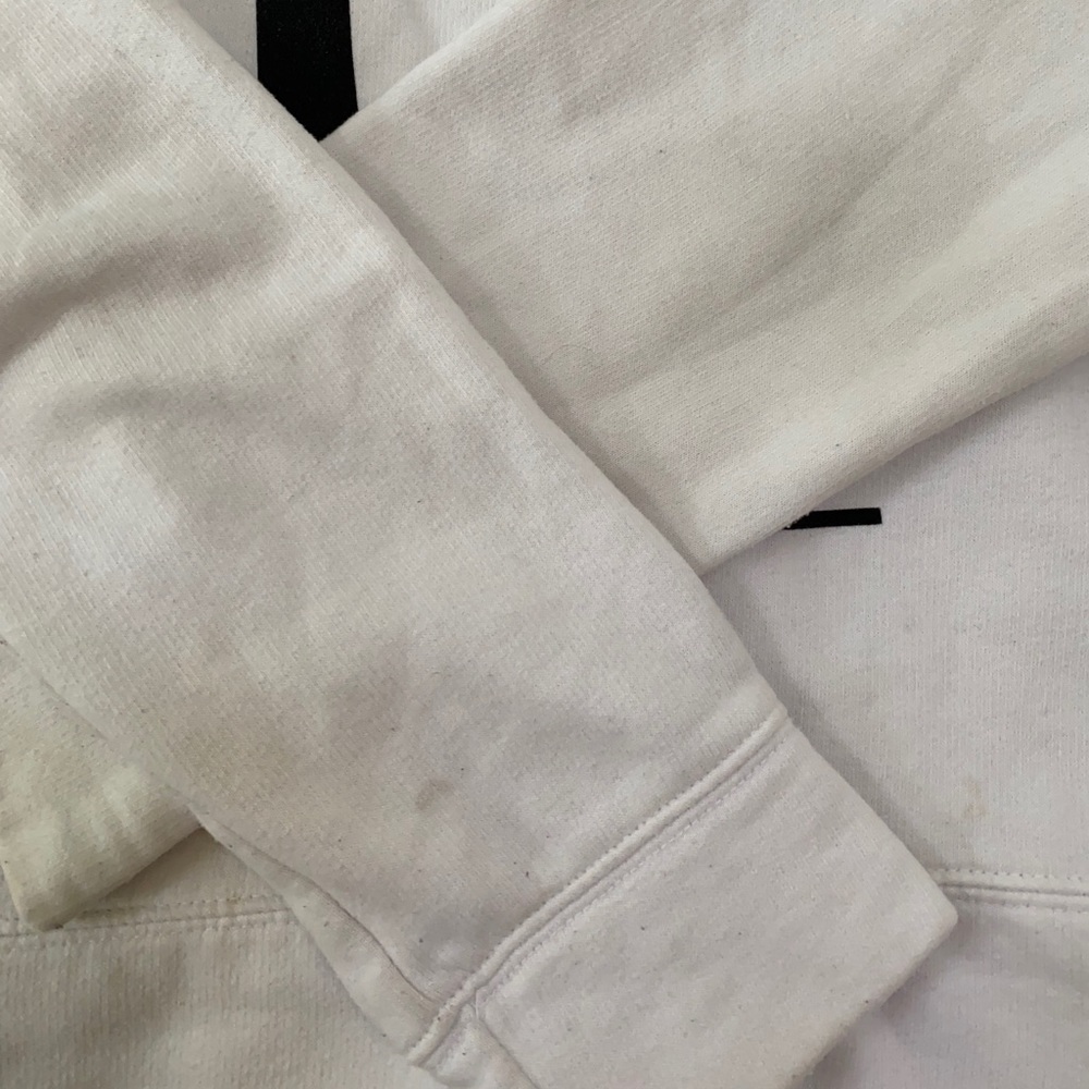 Calvin Klein pullover - Picture 2 of 6